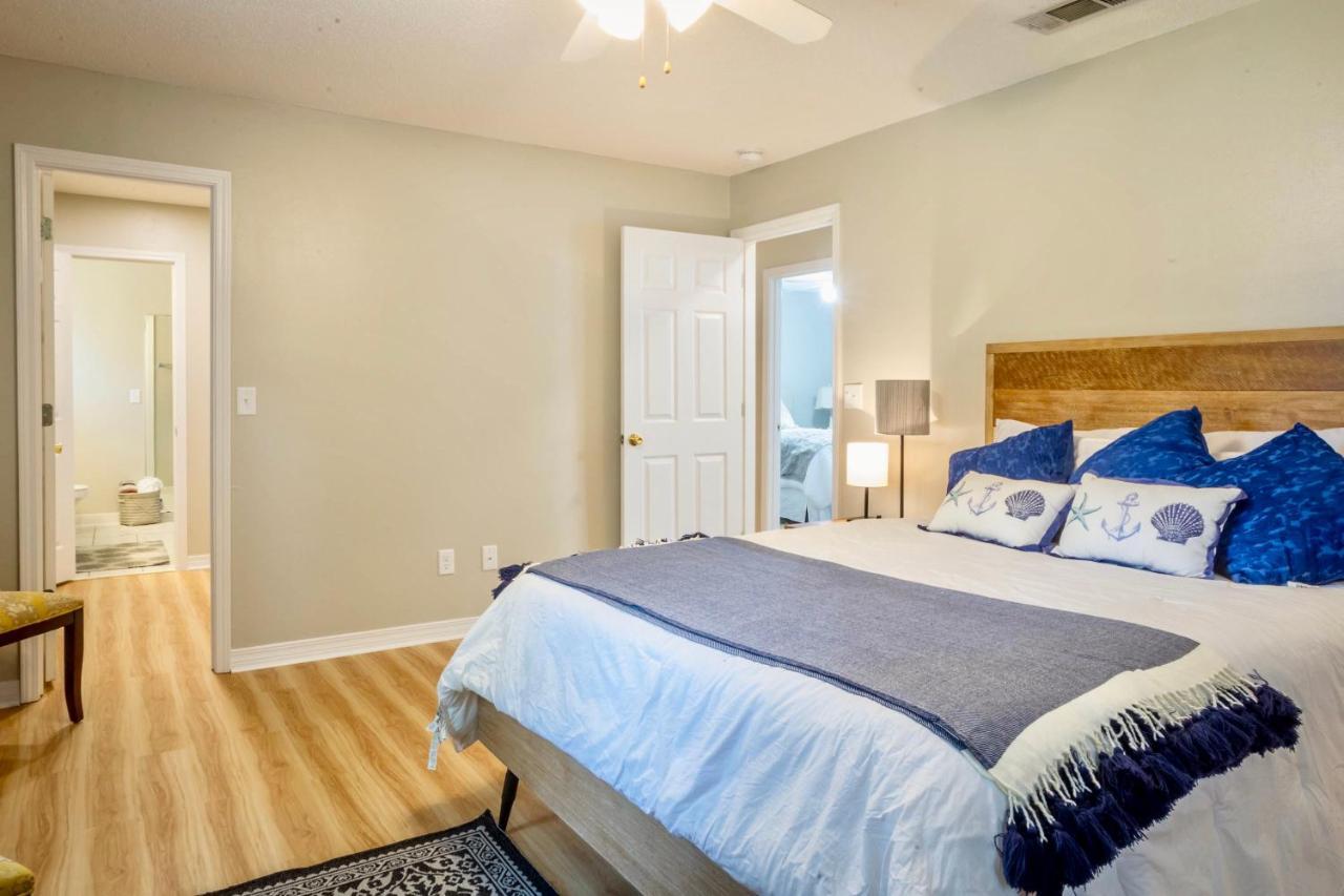 Life'S A Breeze! Updated 3B Home 10 Min To Beach! Gulf Breeze Eksteriør bilde