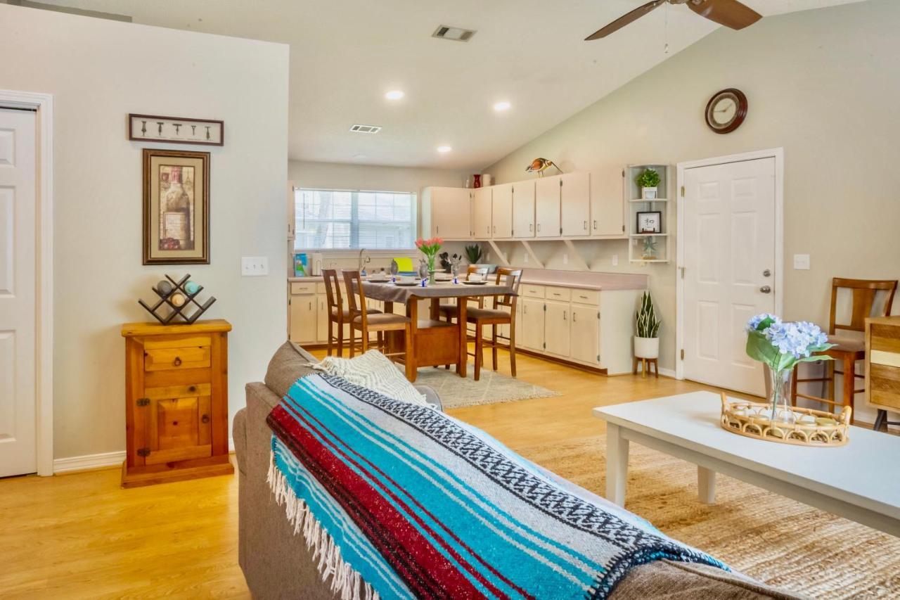 Life'S A Breeze! Updated 3B Home 10 Min To Beach! Gulf Breeze Eksteriør bilde