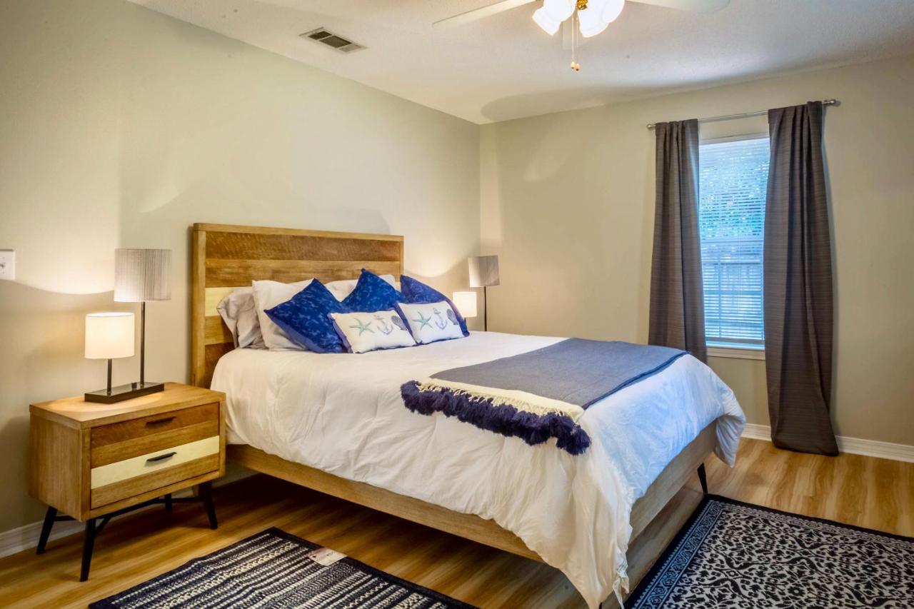 Life'S A Breeze! Updated 3B Home 10 Min To Beach! Gulf Breeze Eksteriør bilde
