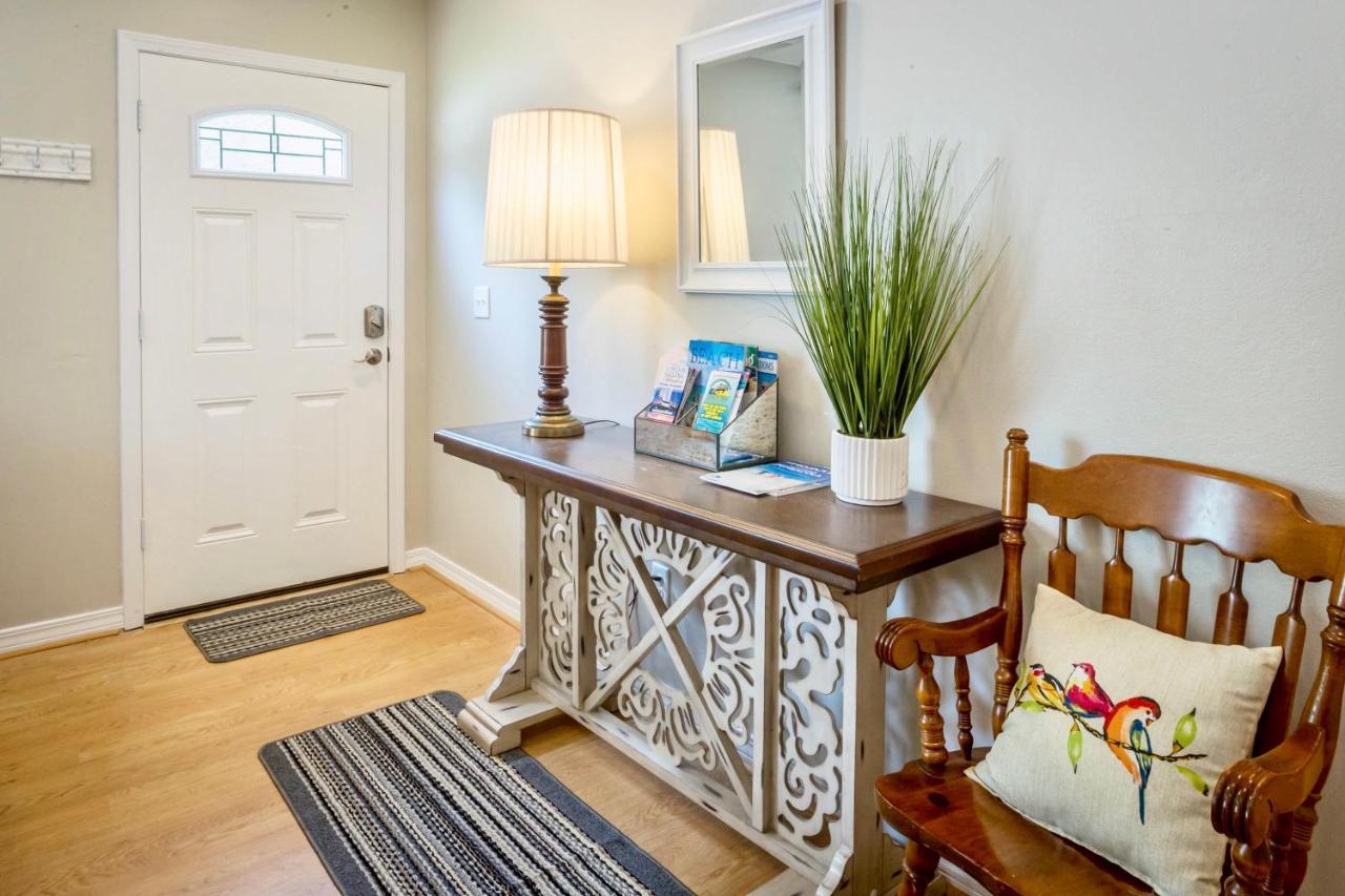Life'S A Breeze! Updated 3B Home 10 Min To Beach! Gulf Breeze Eksteriør bilde