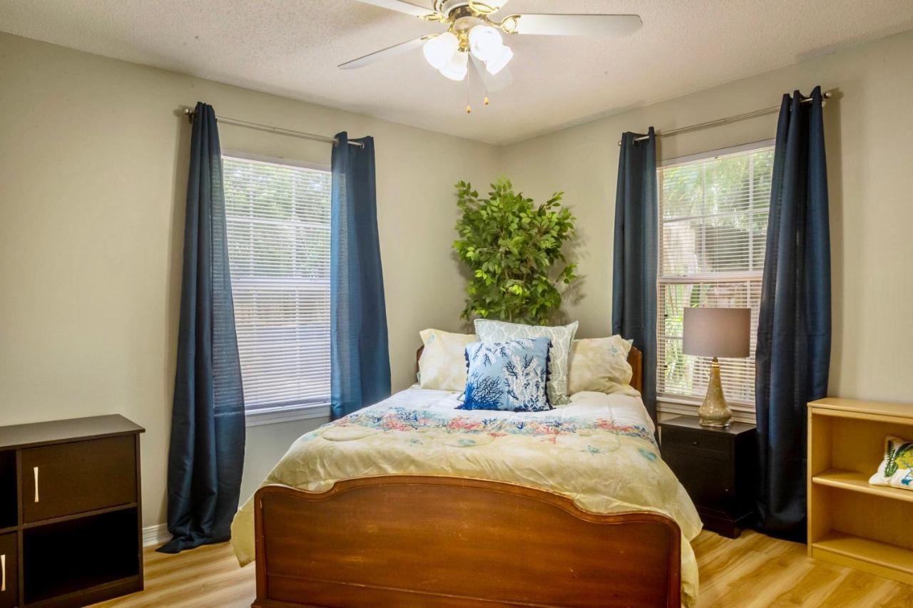 Life'S A Breeze! Updated 3B Home 10 Min To Beach! Gulf Breeze Eksteriør bilde